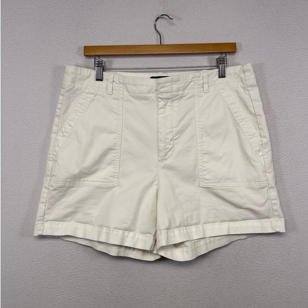 Safari Coastal Banana Republic Womens 12 White Authentic Chino Utility Shorts